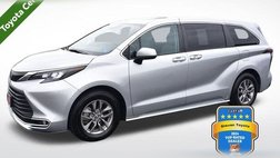 2024 Toyota Sienna XLE 7-Passenger