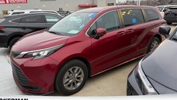 2024 Toyota Sienna LE 8-Passenger