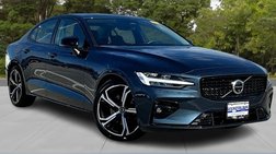 2024 Volvo S60 B5 Plus Dark Theme