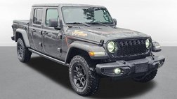 2024 Jeep Gladiator Jeep Beach