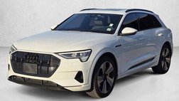 2022 Audi e-tron quattro Premium Plus