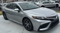2022 Toyota Camry Hybrid SE
