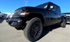 2026 Jeep Gladiator Sport S
