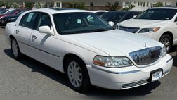 2006 Lincoln Town Car Signature Limited