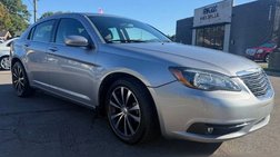 2013 Chrysler 200 Touring