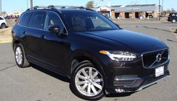 2016 Volvo XC90 T6 Momentum