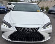 2023 Lexus ES 300h Luxury