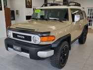 2014 Toyota FJ Cruiser Base
