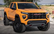 2025 GMC Canyon AT4