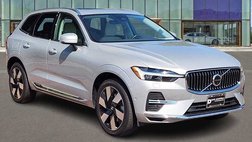 2023 Volvo XC60 Recharge T8 Plus Bright Theme