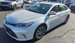 2017 Toyota Avalon Hybrid XLE Premium
