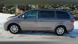2016 Toyota Sienna XLE Premium 8-Passenger