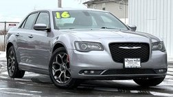 2016 Chrysler 300 S