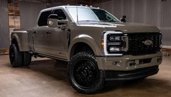 2026 Ford F-450 Super Duty Platinum