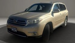 2013 Toyota Highlander SE