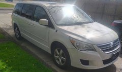 2010 Volkswagen Routan SEL