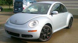 2010 Volkswagen New Beetle Base
