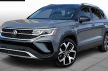 2023 Volkswagen Taos SEL 4Motion