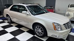 2011 Cadillac DTS Luxury Collection