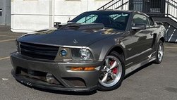 2005 Ford Mustang GT Deluxe