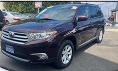 2012 Toyota Highlander SE