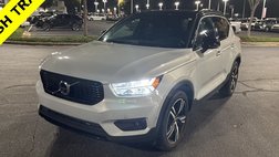 2022 Volvo XC40 T5 R-Design
