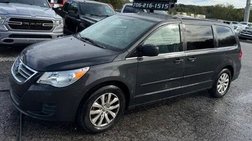 2012 Volkswagen Routan SE