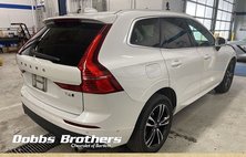 2018 Volvo XC60 T6 Momentum