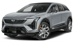 2025 Cadillac OPTIQ Luxury 2