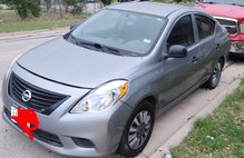 2014 Nissan Versa 1.6 S