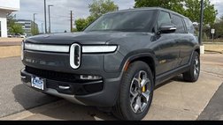 2024 Rivian R1S Adventure