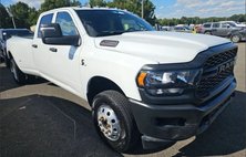2023 Ram Ram Pickup 3500 Tradesman