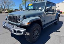 2025 Jeep Gladiator Sport S