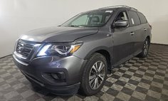 2017 Nissan Pathfinder SL