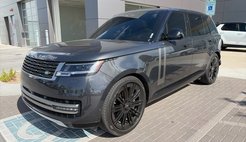 2025 Land Rover Range Rover P530 SE LWB