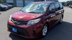2019 Toyota Sienna LE 8-Passenger