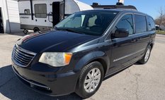 2013 Chrysler Town and Country Touring