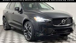 2023 Volvo XC60 B5 Ultimate Dark Theme