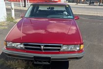 1988 Pontiac Bonneville LE