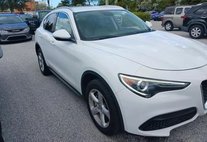 2018 Alfa Romeo Stelvio Base