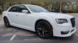 2021 Chrysler 300 Touring