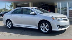 2014 Toyota Camry Hybrid XLE