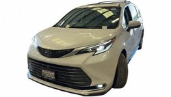 2021 Toyota Sienna Platinum 7-Passenger