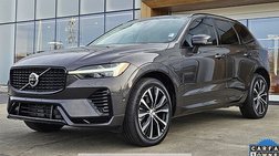 2023 Volvo XC60 Recharge T8 Ultimate Dark Theme