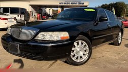 2011 Lincoln Town Car Signature Limited