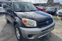 2005 Toyota RAV4 Base