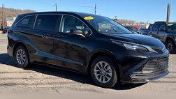 2024 Toyota Sienna LE 8-Passenger