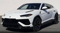 2023 Lamborghini Urus Performante