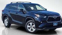 2022 Toyota Highlander LE