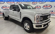 2025 Ford Super Duty F-350 Lariat